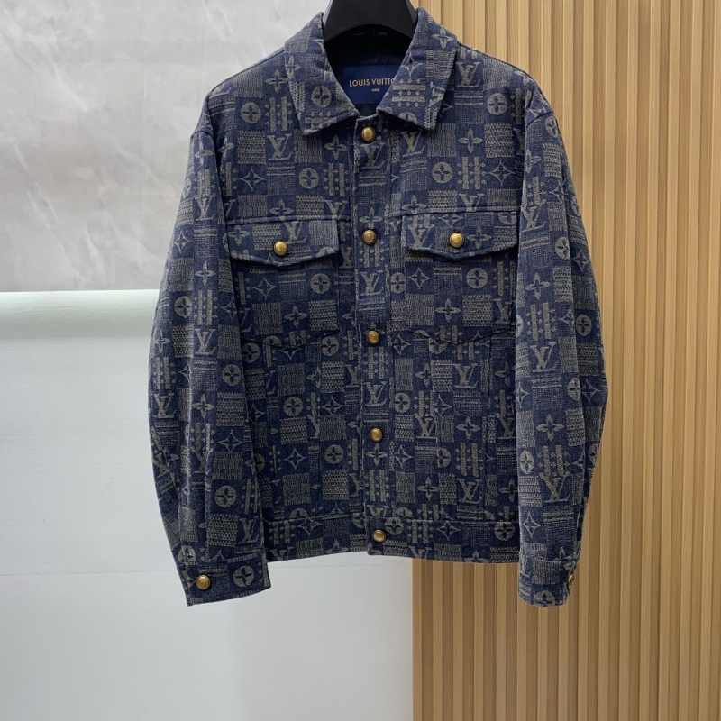 l0vis Vvtt0n outwear